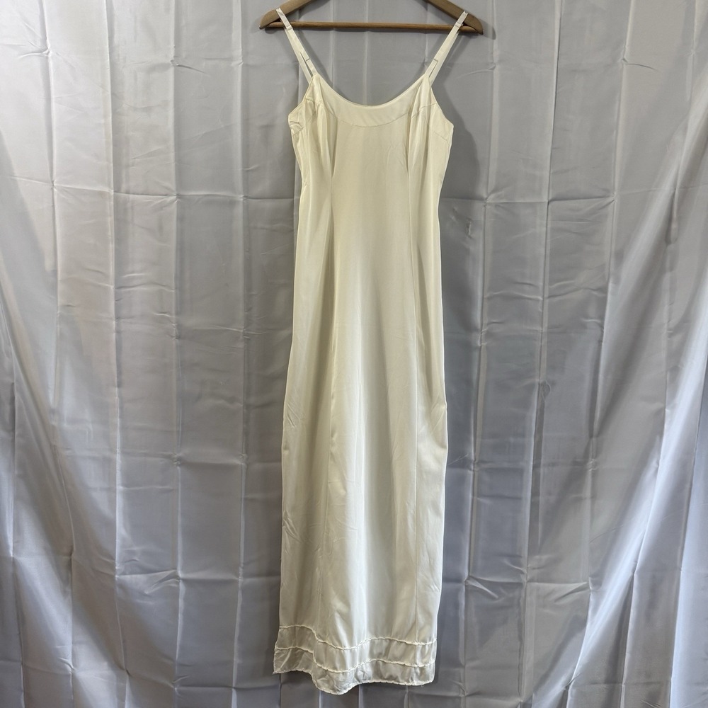 Vtg American Maid 32 Cream Full Length Slip Dress Lace Trim Maxi Slip Sexy Slit